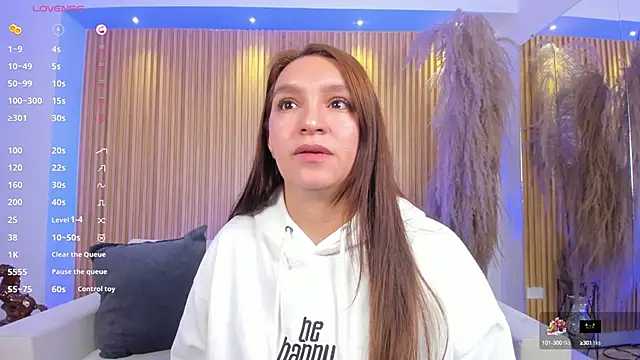 miataylorr1 online show from 01.27.25