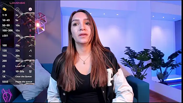 miataylorr1 online show from 11.29.25