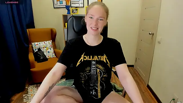  fiona Love online show from 06.21.26