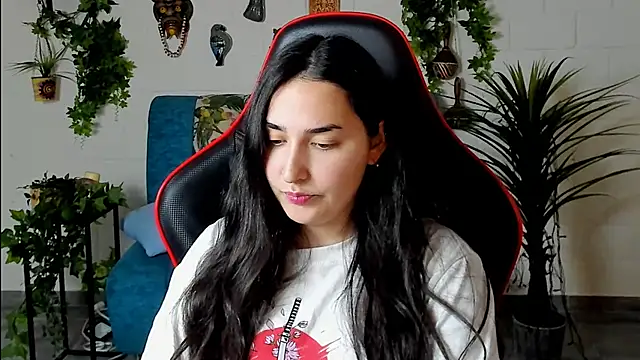 CeceliaJohnson online show from 01.22.25