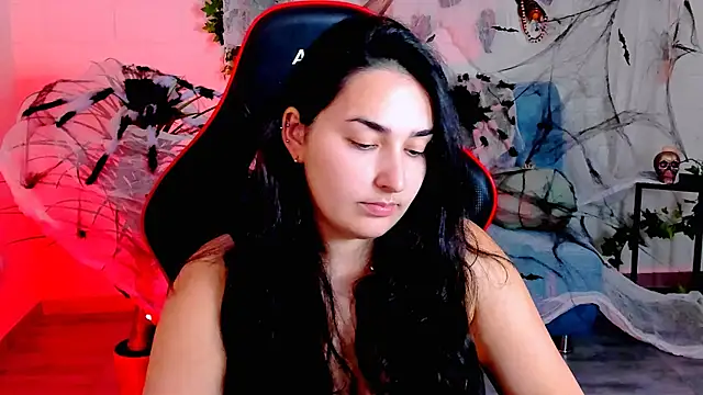 CeceliaJohnson online show from 10.24.25