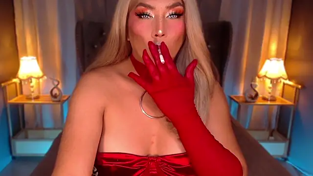 QUEEN GIAMOORE69 online show from 03.15.26