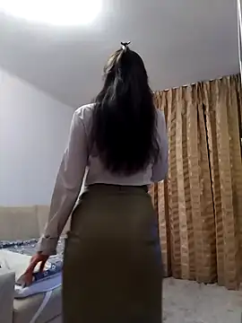 baby sweet girl  online show from 03.03.25