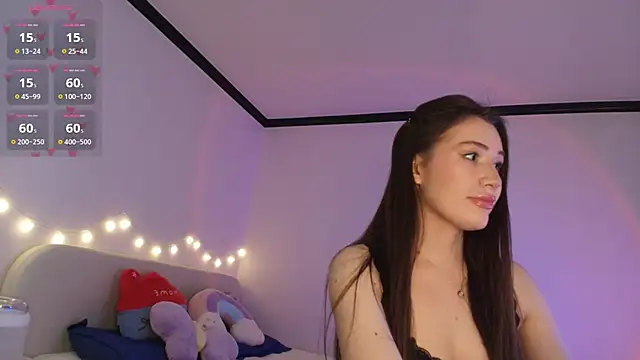 Snapshot of SoeTheReal chatting on 03.28.26 SoeTheReal online show from 03.28.26