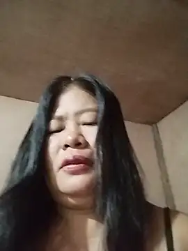 Snapshot of lickmepussy21 chatting on 07.31.26 lickmepussy21 online show from 07.31.26