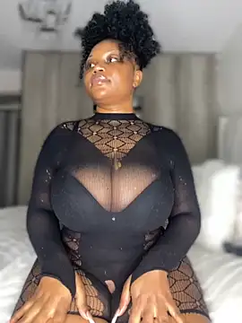 Hyra Ari online show from 09.13.25