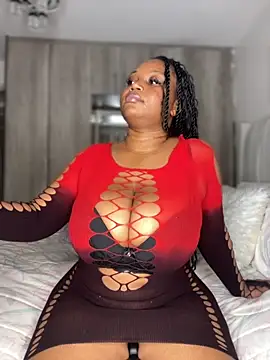 Hyra Ari online show from 11.29.25