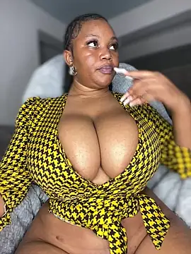 Hyra Ari online show from 02.13.26