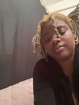 Snapshot of Indigo-love23 chatting on 12.30.24 Indigo-love23 online show from 12.30.24