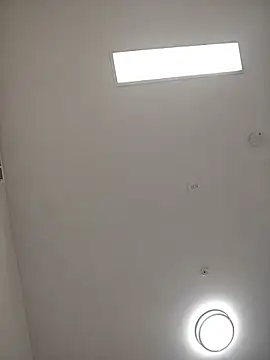 Susannemilf online show from 10.17.25