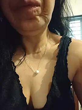 Susannemilf online show from 04.25.26