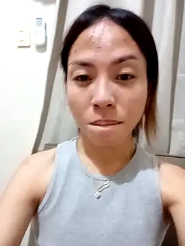 Snapshot of AsianTrixxx chatting on 12.10.24 AsianTrixxx online show from 12.10.24