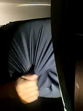 Snapshot of rxxx95 chatting on 10.18.25 rxxx95 online show from 10.18.25