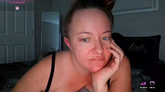 julimonroe online show from 11.15.25