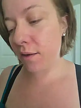 julimonroe online show from 06.11.26