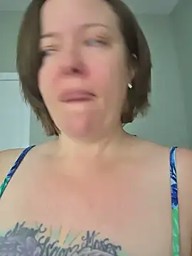 julimonroe online show from 06.12.26