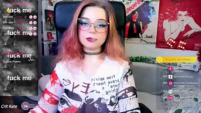 Snapshot of StellaMilla chatting on 01.10.25 StellaMilla online show from 01.10.25