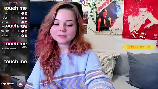 Snapshot of StellaMilla chatting on 01.12.25 StellaMilla online show from 01.12.25