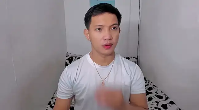 Snapshot of xSebastian19 chatting on 01.03.25 xSebastian19 online show from 01.03.25