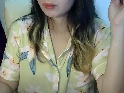    zurIII09  online show from 09.28.25