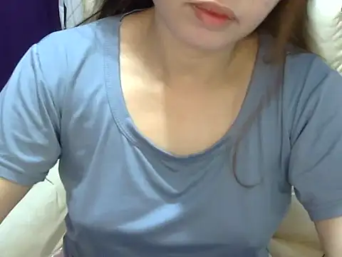    zurIII09  online show from 05.23.26