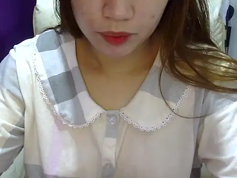   zurIII09  online show from 05.23.26