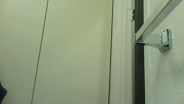 Snapshot of Vixxenn_V chatting on 04.03.26 Vixxenn V online show from 04.03.26