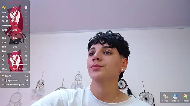 Snapshot of bad_giirl_ chatting on 12.13.24 bad giirl  online show from 12.13.24