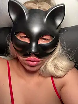 nenalayla online show from 02.23.25