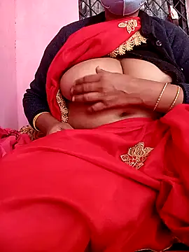 Snapshot of Lattika-Bhabhi chatting on 01.10.25 Lattika-Bhabhi online show from 01.10.25
