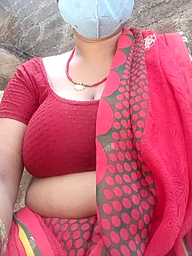 Snapshot of Lattika-Bhabhi chatting on 09.23.25 Lattika-Bhabhi online show from 09.23.25