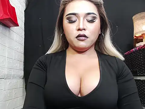 x12inchanaconda online show from 11.27.25