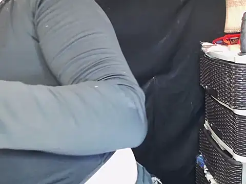 Snapshot of x12inchanaconda chatting on 03.26.26 x12inchanaconda online show from 03.26.26