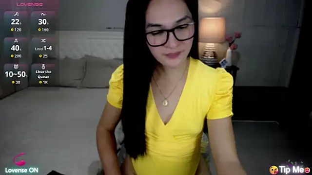 Snapshot of xAsianSweetHeart chatting on 06.11.26 xAsianSweetHeart online show from 06.11.26