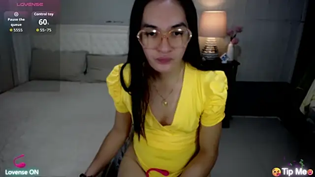 xAsianSweetHeart online show from 06.20.26