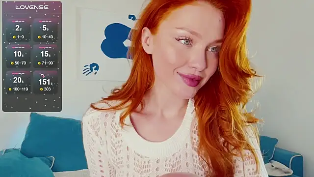 Snapshot of Born_to_Loveee chatting on 01.14.25 Born to Loveee online show from 01.14.25