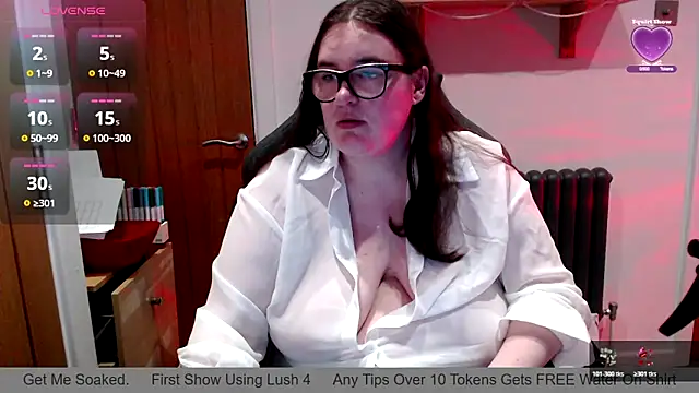 Rebecca Summer online show from 04.05.26