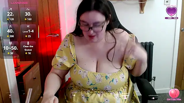 Rebecca Summer online show from 05.08.26