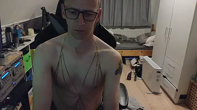 sexmenlion online show from 04.26.26