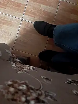 Snapshot of feet_toes chatting on 11.06.25 feet toes online show from 11.06.25