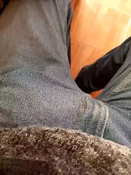 Snapshot of feet_toes chatting on 02.19.26 feet toes online show from 02.19.26