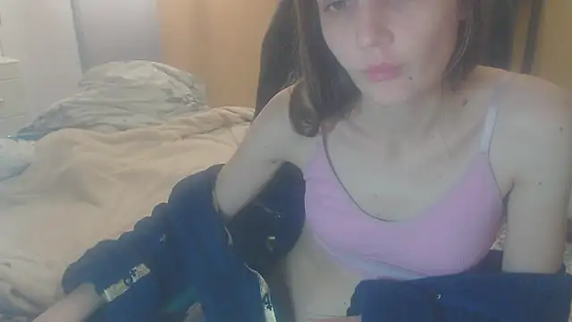 Snapshot of Laco-cO chatting on 11.11.25 Laco-cO online show from 11.11.25