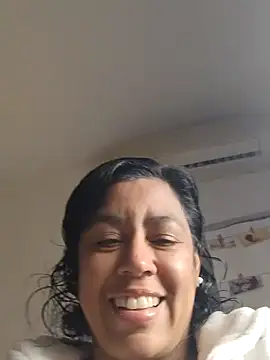 Molly newman6 online show from 12.18.25