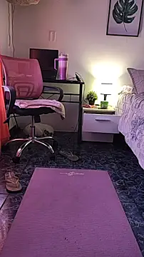 Snapshot of HunnyyLove chatting on 02.09.26 HunnyyLove online show from 02.09.26