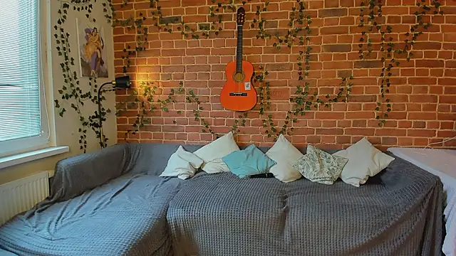 yamy yamy yamy online show from 02.20.26