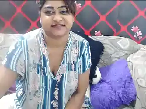 indian glitter online show from 03.08.25