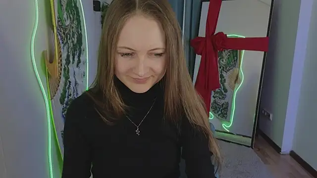 Snapshot of freya_nilsson chatting on 01.25.25 freya nilsson online show from 01.25.25