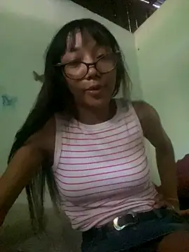 Karmakuro online show from 09.24.25