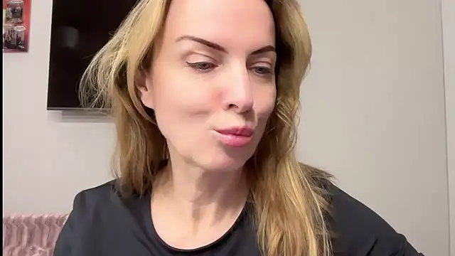 RachellAmazing online show from 02.06.25