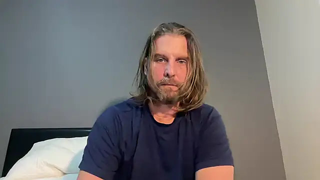 Snapshot of RyanRitchie chatting on 11.23.25 RyanRitchie online show from 11.23.25